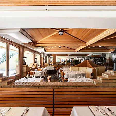 Hotiday Collection - Sunset Bay 3* Pugnochiuso
