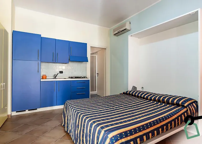 Hotiday Collection - Sunset Bay 4*