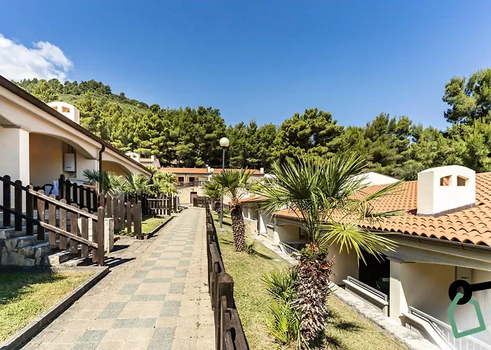 Hotiday Collection - Sunset Bay Pugnochiuso